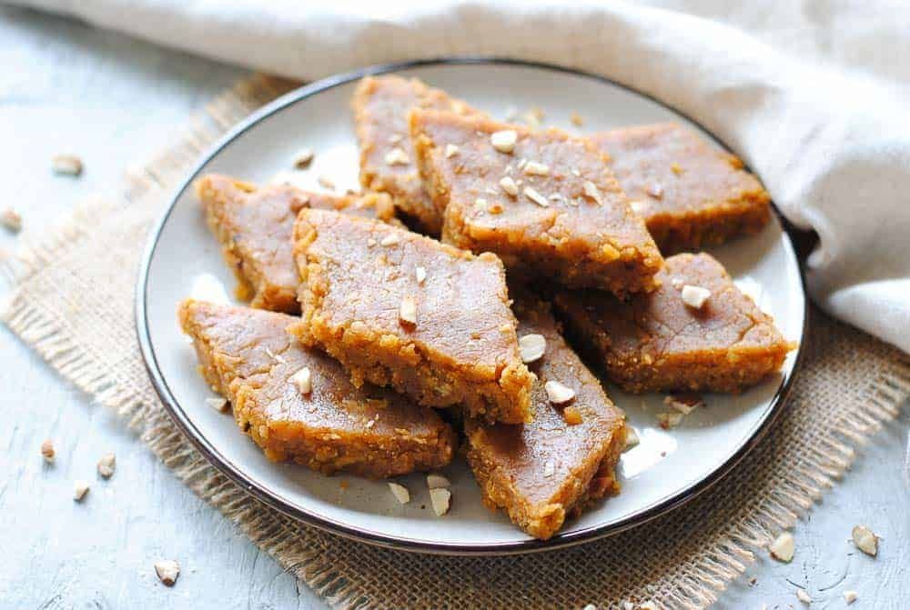 Besan Ka Halwa (Chickpea Flour Pudding)