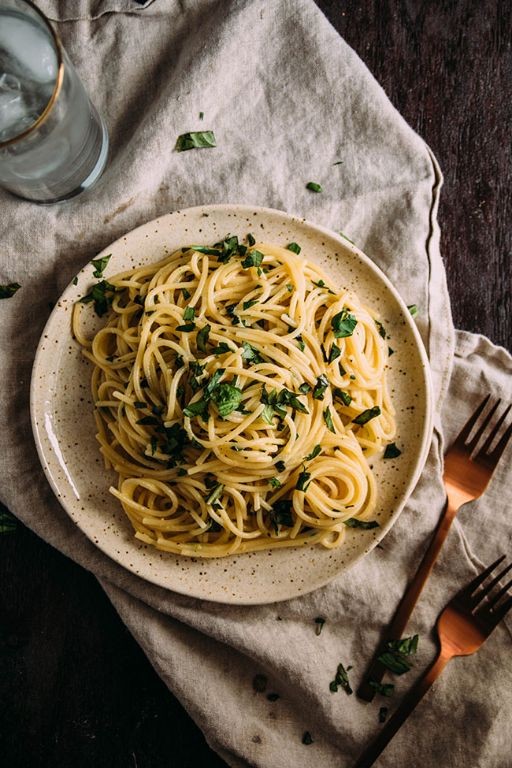 Lemon Butter Spaghetti with Fresh Herbs