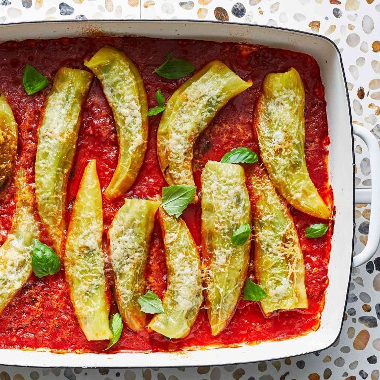 Low-Carb Stuffed Banana Peppers with Turkey and Spinach
