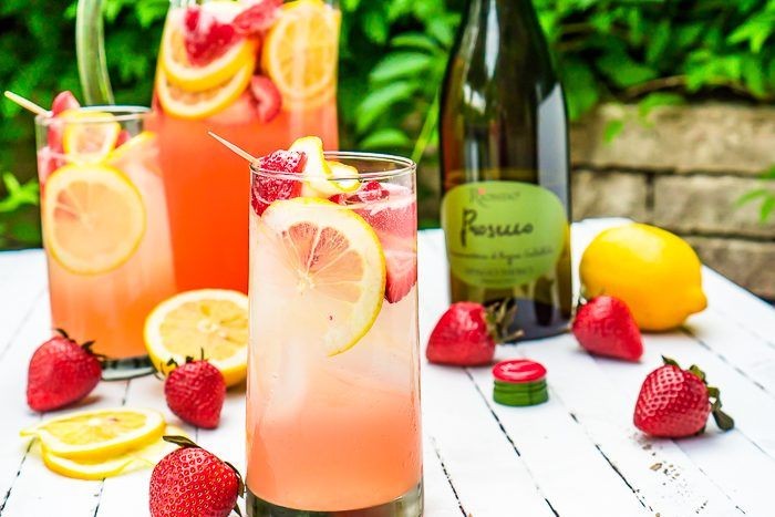 Prosecco Lemonade Spritzer