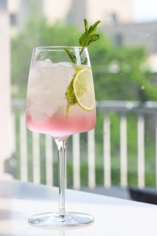 Prosecco and Lychee Martini