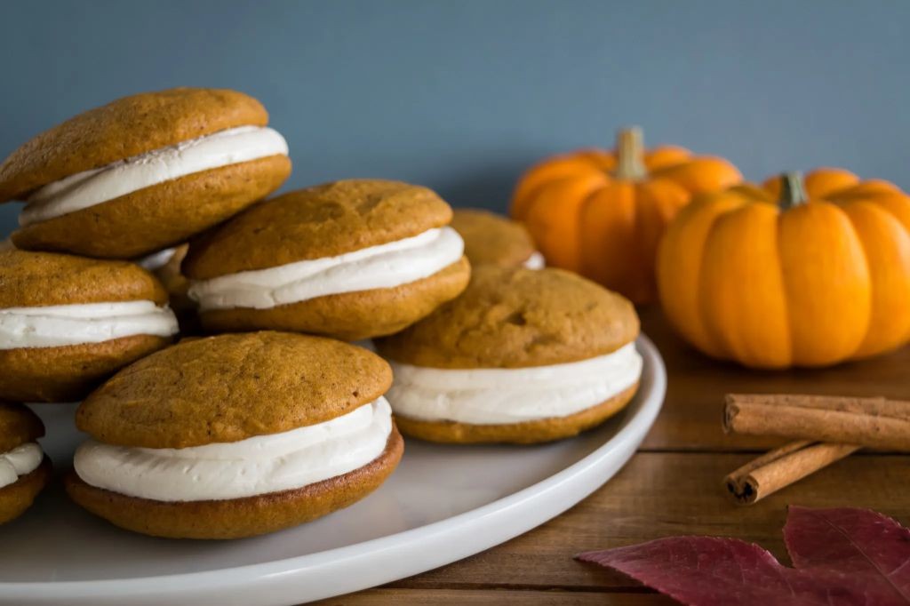 Pumpkin Spice Gobs with Maple Frosting