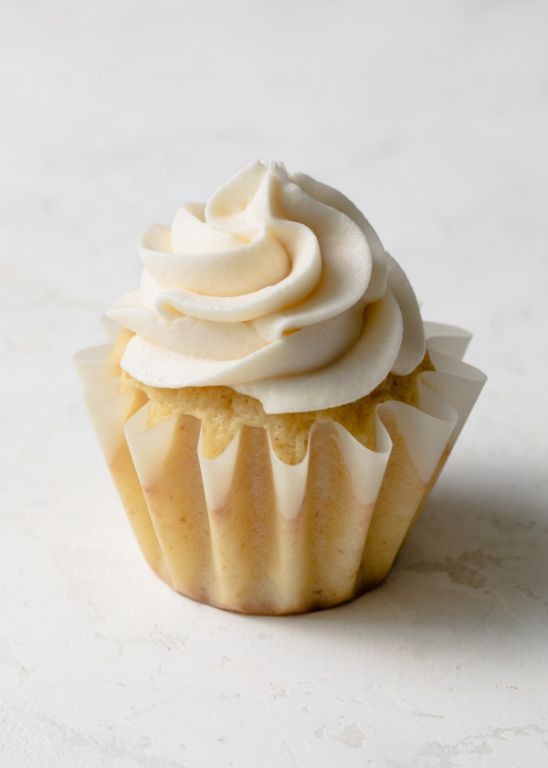 Whipped Vanilla Buttercream Frosting