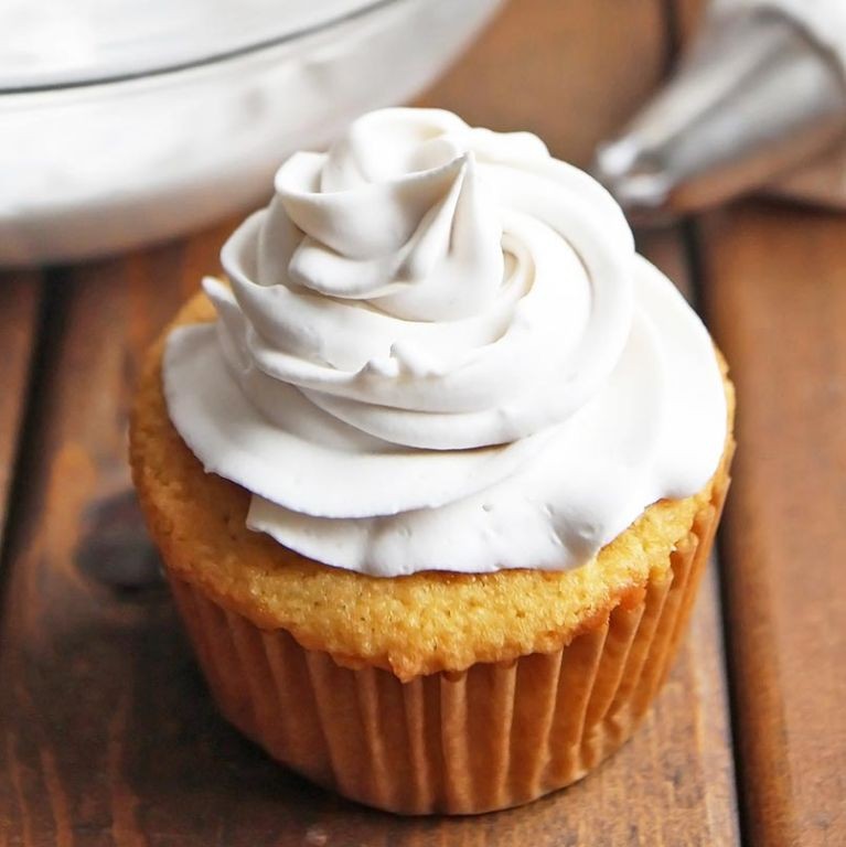 Whipped Vanilla Coconut Cream Frosting