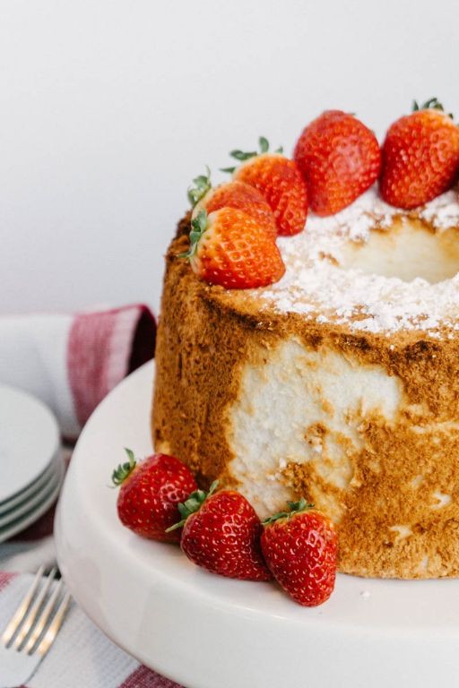 Airy Angel Food Cake