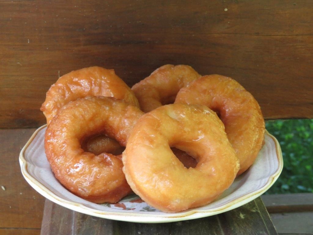 Amish Doughnuts