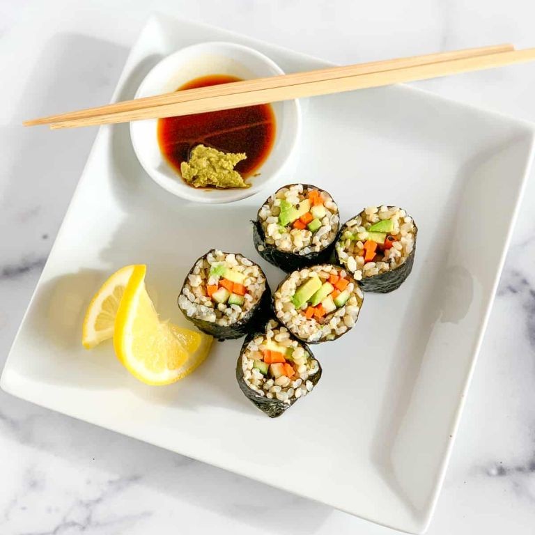 Avocado and Edamame Sushi Rolls