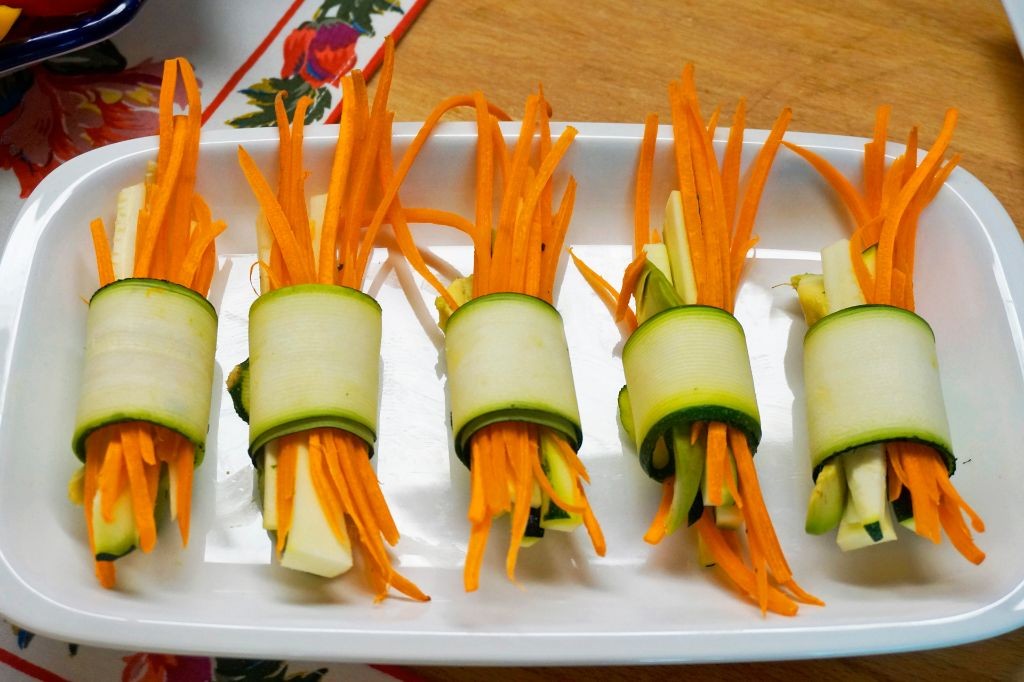 Baby Zucchini and Avocado Sushi Rolls