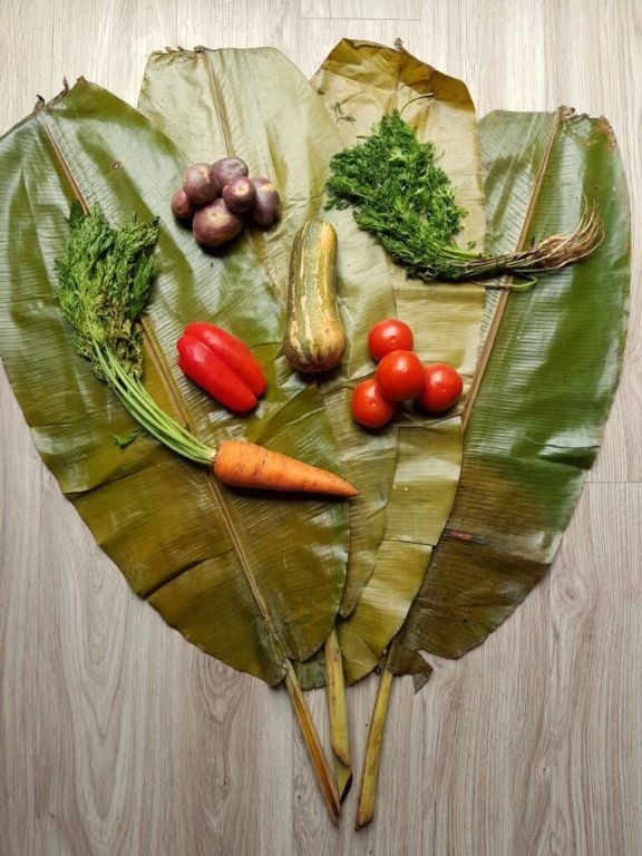 Banana Leaf Steamed Vegetables