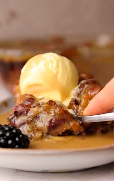Blackberry Crown Bread Pudding with Caramel Sauce