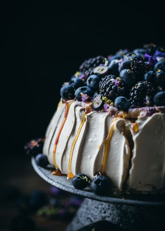Blackberry Crown Pavlova with Fresh Mint Garnish