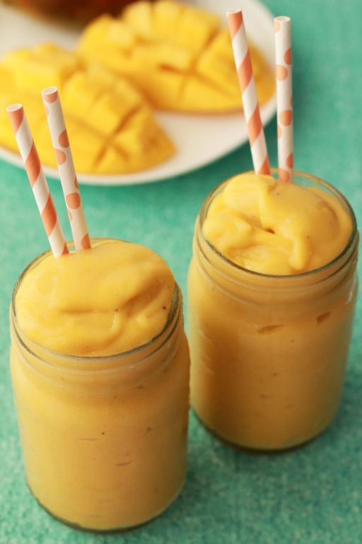 Blended Mango Smoothie