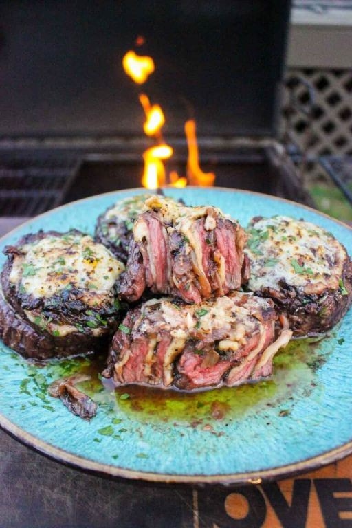 Blue Cheese and Caramelized Onion Flank Steak Pinwheels