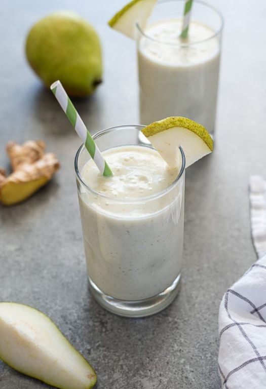 Bosc Pear and Ginger Smoothie