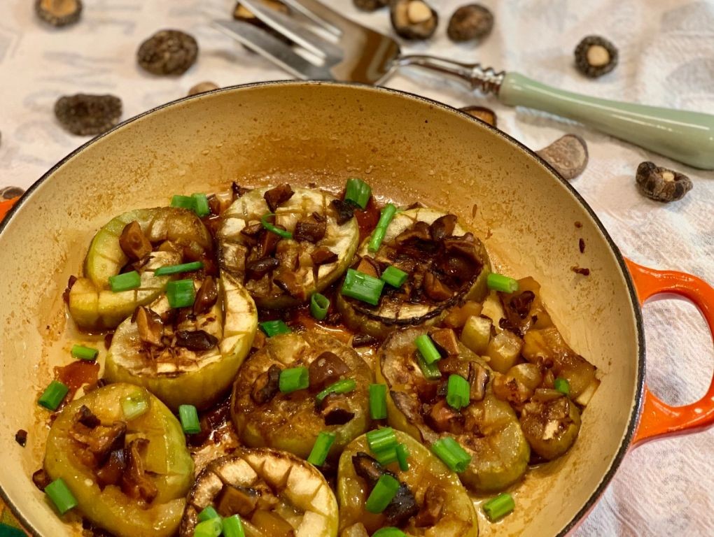 Braised Opo Squash with Mushrooms