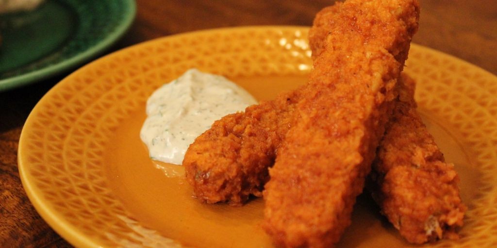Buffalo Tempeh Wings with Ranch Dressing