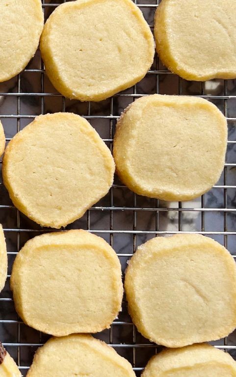 Buttery Shortbread Cookies