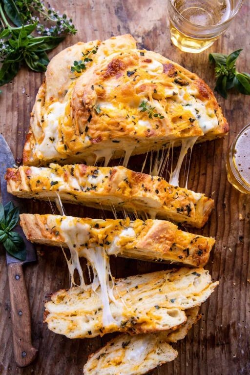 Cheesy Garlic Bread with Herbs