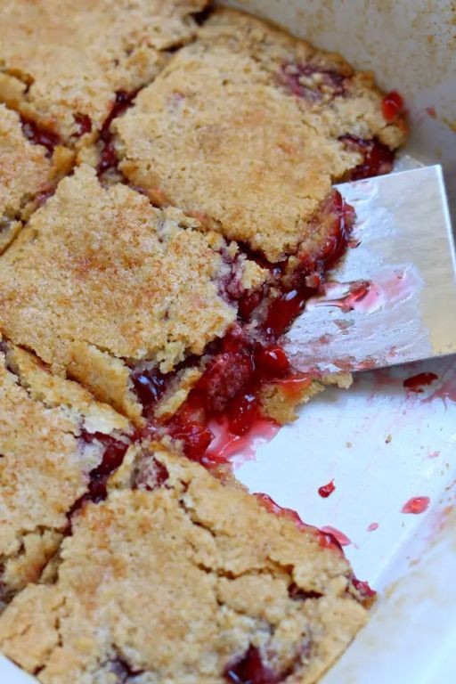 Cherry Pie Filling Dump Cake