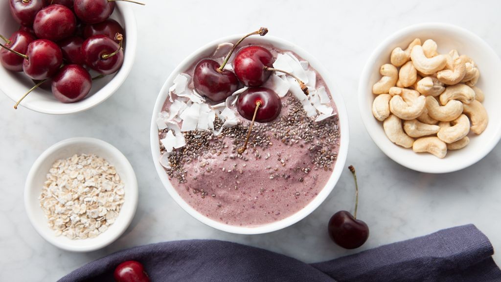 Cherry Vanilla Smoothie Bowl