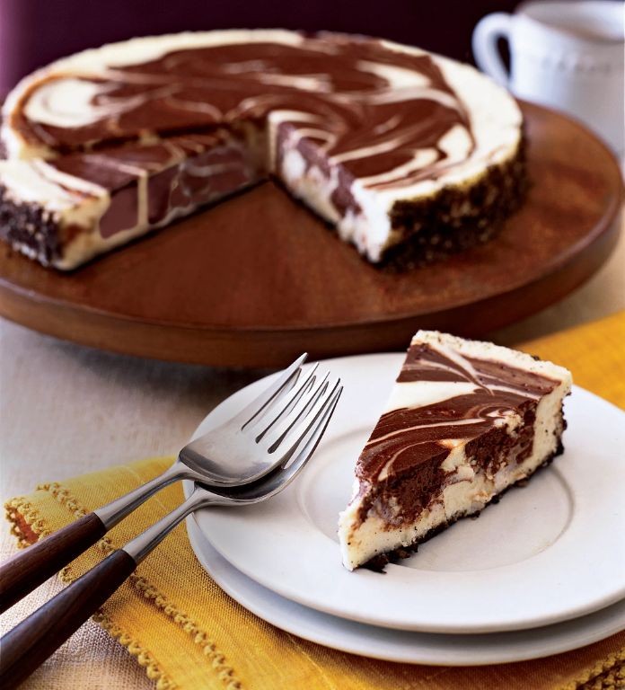 Chocolate Marble Yogurt Cheesecake