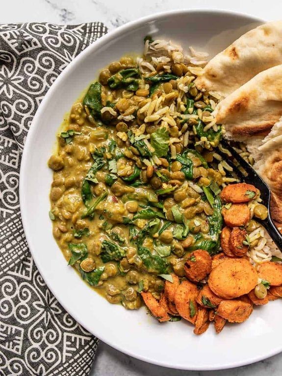 Creamy Lentil and Spinach Curry