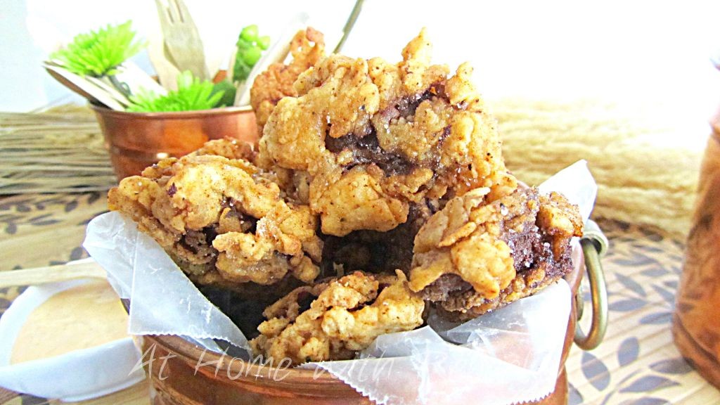 Crispy Fried Chicken Livers with Spicy Aioli
