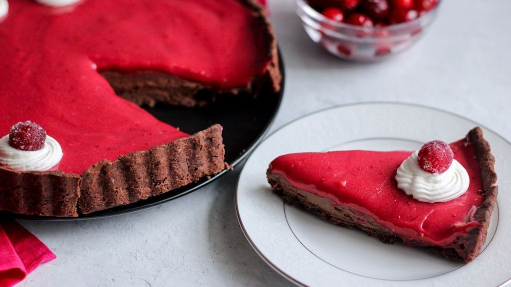 Dark Chocolate Cranberry Tart