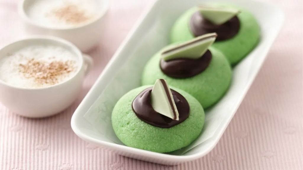 Dark Chocolate Mint Thumbprint Cookies