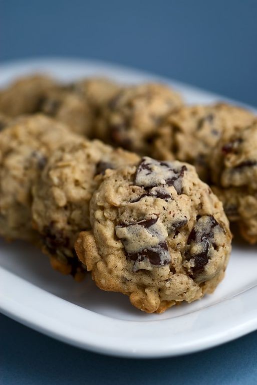 Dried Cherry and Dark Chocolate Oatmeal Cookies