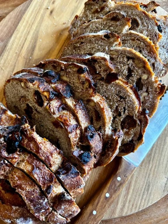 Dried Fig and Walnut Bread