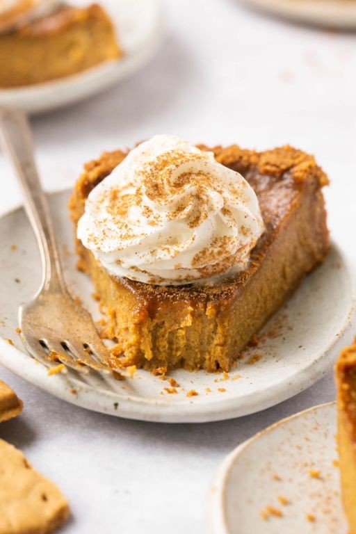 Easy Pumpkin Pie with Graham Cracker Crust