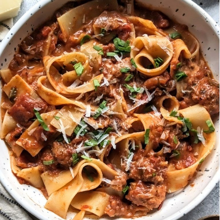 Elk Bolognese Pasta with Fresh Basil