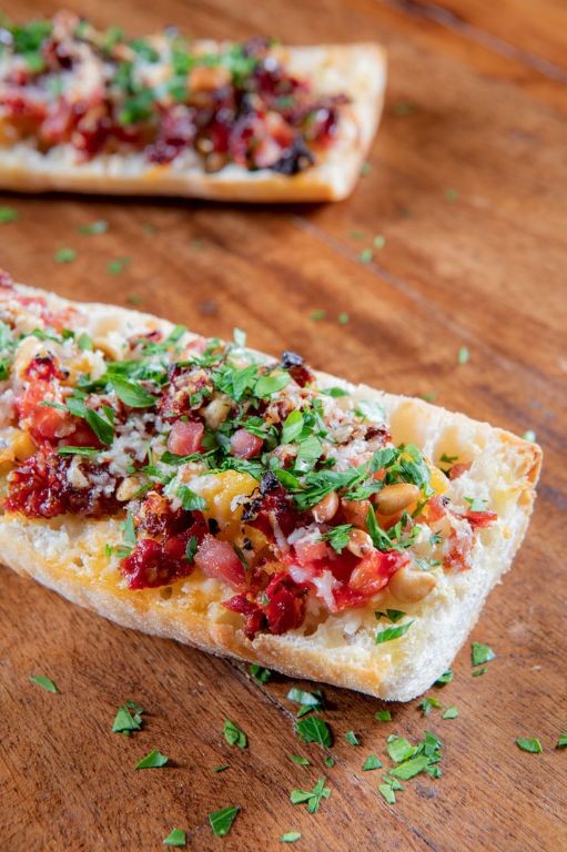 French Bread with Sun-Dried Tomatoes