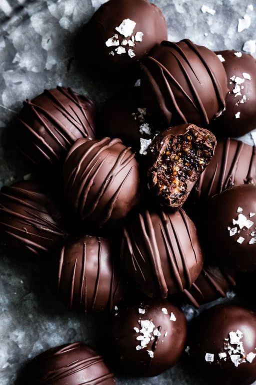 Fresh Fig and Dark Chocolate Truffles