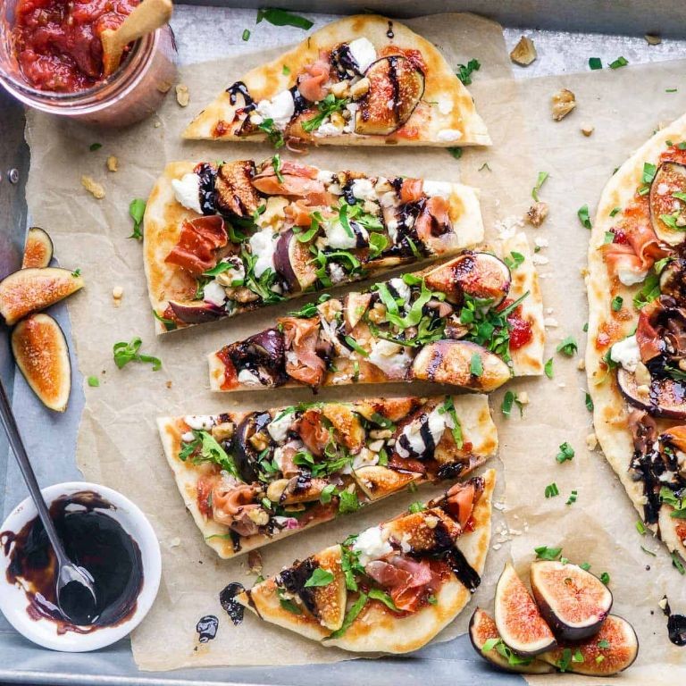 Fresh Fig and Prosciutto Flatbread