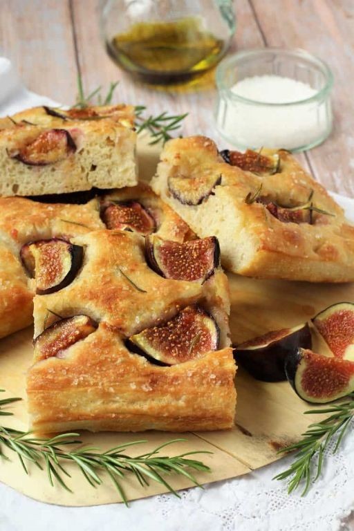 Fresh Fig and Rosemary Focaccia