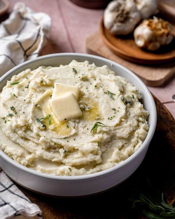 Garlic Blue Cheese Mashed Potatoes