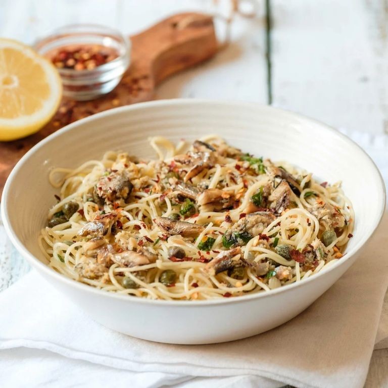 Garlic Butter Sardine Pasta