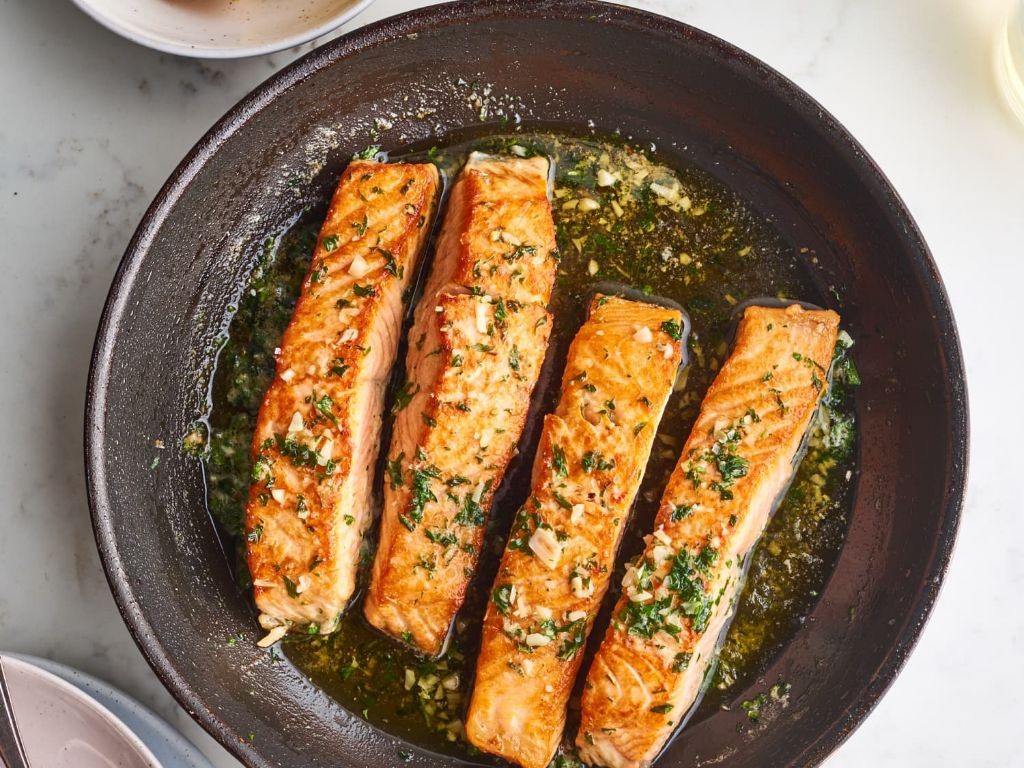 Garlic Parmesan Pan-Fried Salmon
