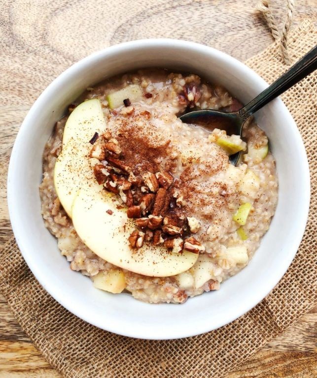 Ginger Apple Cinnamon Oatmeal