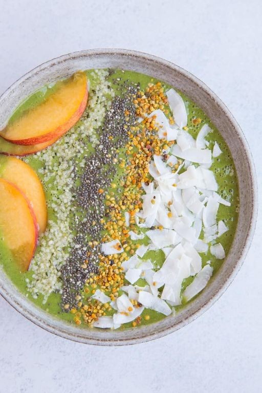 Ginger Peach Smoothie Bowl