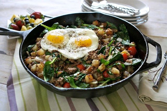 Ground Beef and Egg Breakfast Skillet