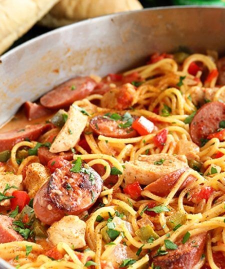 Jambalaya Pasta with a Creole Twist