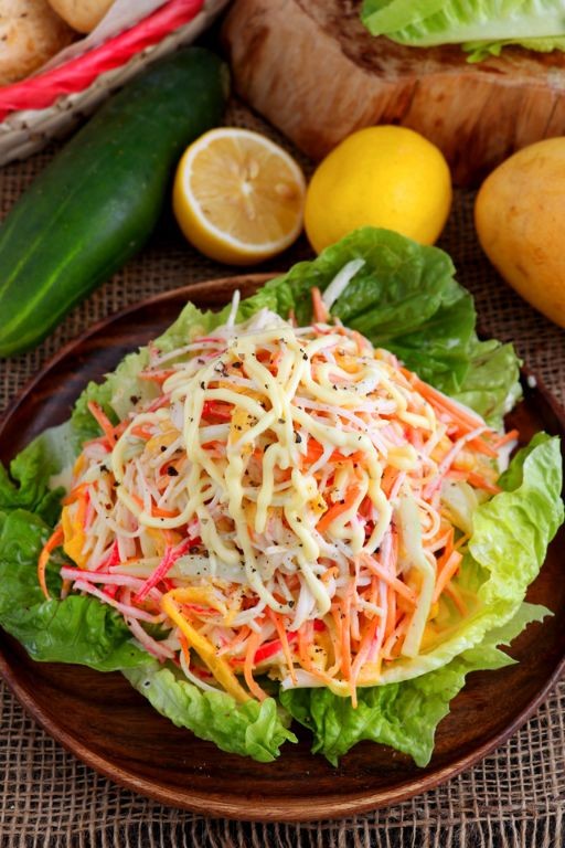 Kani and Mango Salad with Citrus Dressing