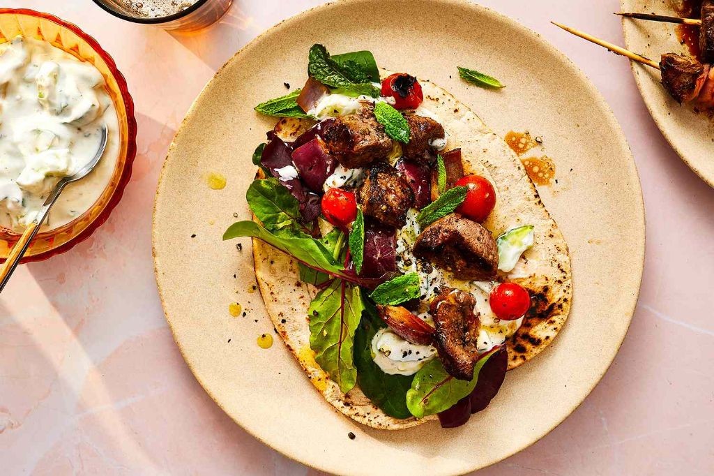 Lamb kabobs with tzatziki sauce