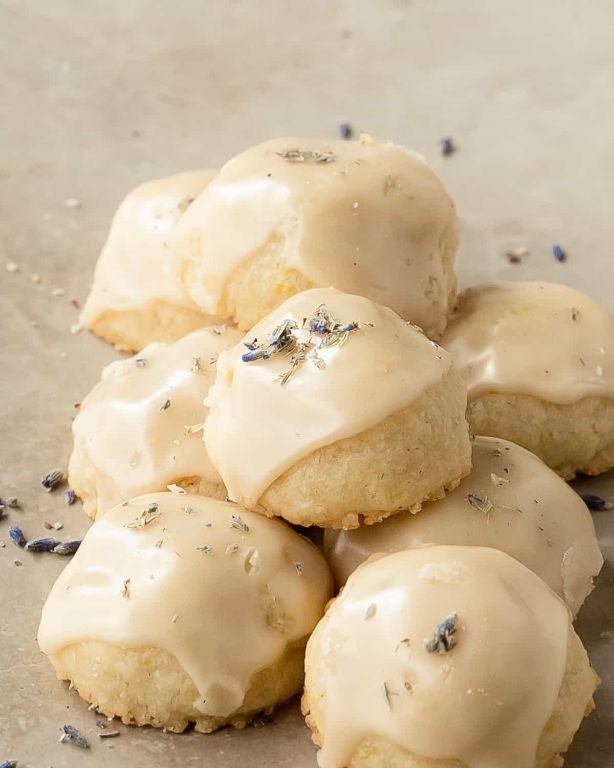 Lavender-Infused Anginetti Cookies