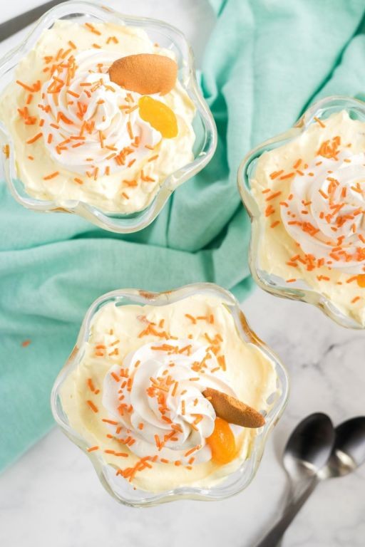 Layered Mango and Vanilla Jello Parfait