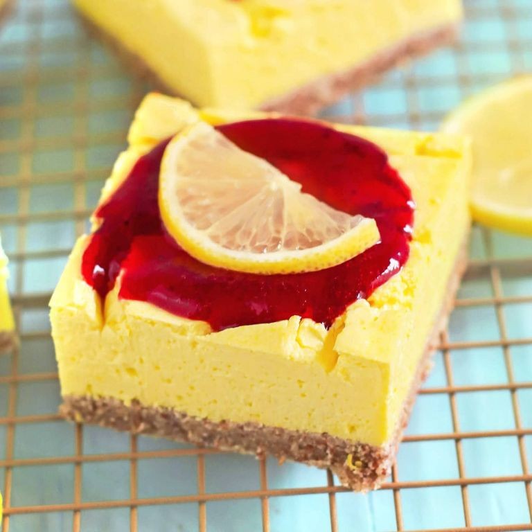Lemon Collagen Cheesecake Bars
