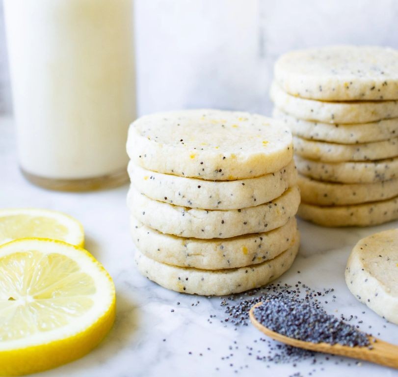 Lemon Poppy Seed Anginetti Cookies